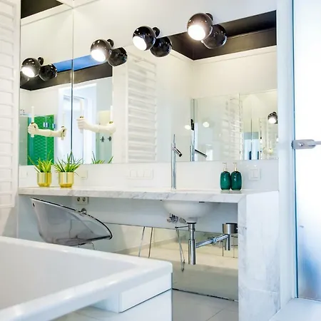 White Mirror Apartment, Old Town, Sobieskiego Appartamento
