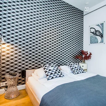 Appartamento White Mirror Apartment, Old Town, Sobieskiego