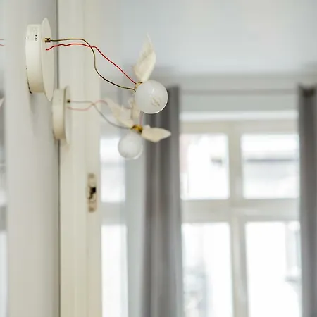 White Mirror Apartment, Old Town, Sobieskiego Lejlighed