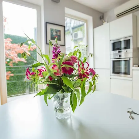Appartamento White Mirror Apartment, Old Town, Sobieskiego Cracovia
